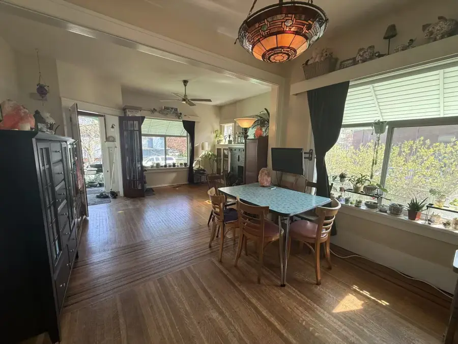 Single detached home 2
